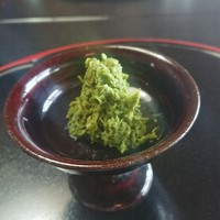 辰巳屋 - 生湯葉蟹身抹茶和え