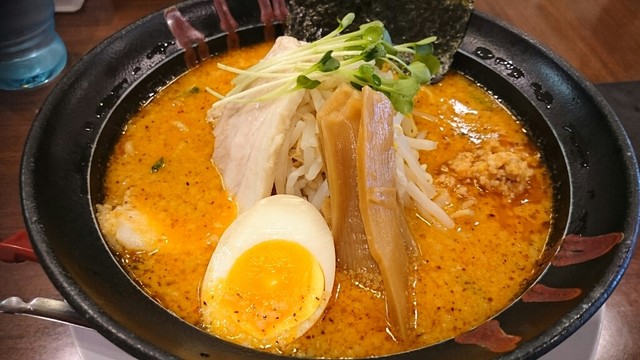 閉店】ラーメン雷豚 三芳店 - みずほ台/ラーメン | 食べログ