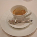 ル・シズィエム・サンス・ドゥ・オエノン レストラン - エスプレッソ