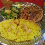 チャイカフェ バガヴァッド - 鶏手羽元のジンジャーカリー