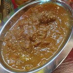 チャイカフェ バガヴァッド - 鶏手羽元のジンジャーカリー