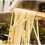 麺屋 愛心 - どんなスープにも合う麺