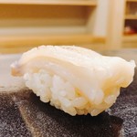 日本橋蛎殻町 すぎた - 2018.5.  海松貝