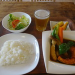 Cafe & Kitchen Wagi - 札幌スープカレーセット＆ビール