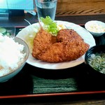 かずさん - ミックスフライ定食