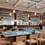 Social Place - 店内