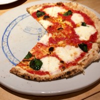 Osteria UVA RARA 横浜 - 