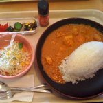 ラ・ロシェル - マレーシアカレー　ランチ（サラダ付き）　600円