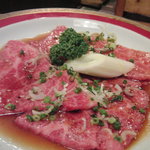 炭焼 金竜山 - 中カルビ（2,200円）