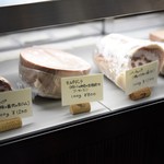 ガストロノミア冨屋 - ショーケース