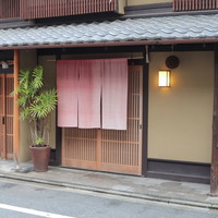 飯田 - 店舗外観