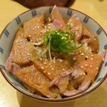 肉飯(200円)