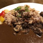 ワインレストラン ドミナス - ハンガリー産鴨モモ肉のコンフィカレー