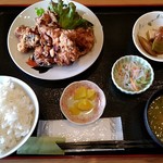 ダイニングカフェ846 - 鶏からあげ定食