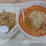 Kourakuen - ネギ味噌ラーメン半チャーハンセット 842円