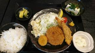 Tsukuba ya - ハムカツ定食