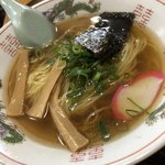 焼肉清和 - 和牛ランチセットの半ラーメン。昔ながらの醤油ラーメン♪