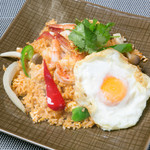 tom yum shrimp fried rice