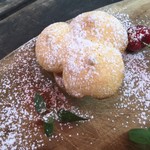 トラットリア エ ピッツェリア アミーチ - 