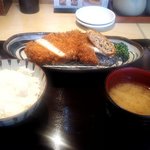 とんかつ馬車道さくら - ロースかつ定食100g＋メンチカツ（2018.5）