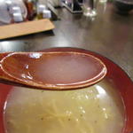 わらじ - 濃厚な鶏の出汁のスープ