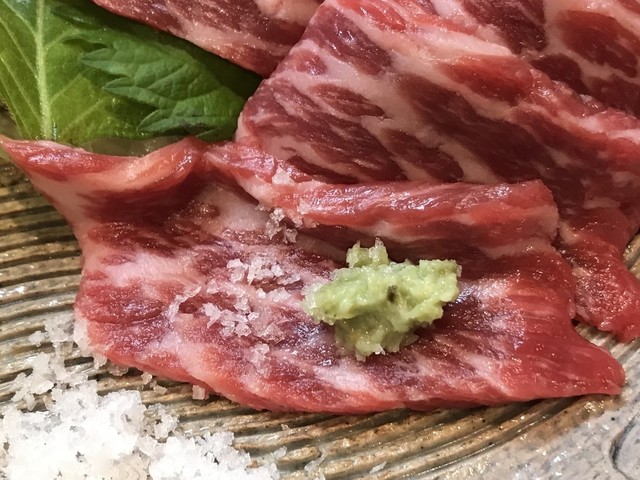 『大阪で人気の馬肉料理店が広島へ』by K U N I 【閉店】けとばし屋チャンピオン 広島本店 立町/焼肉