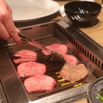 焼肉 ジャンボ - 