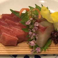 檪 - 【お造り】鱸のあらいと鮪の中トロ