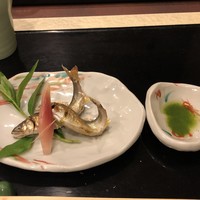 檪 - 【焼物】琵琶湖産 活鮎の塩焼き 酢取茗荷
