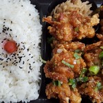 お弁当 故里 - 唐揚げ弁当エスニック(529円)