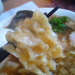 手もみの太ちぢれがうんまいっ！