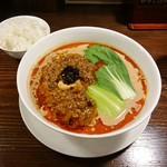 担々麺 900円＋小ご飯 100円