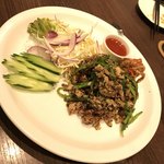 THAIFOOD DINING&BAR　マイペンライ - ソフトシェルクラブの黒胡椒炒め 