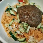 じゃじゃ麺と酒の肴 喜作 - 赤じゃじゃ（特大・アップ）