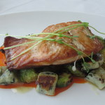 Top of the Hub - ポーチドサーモン