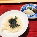 銀座 しのはら - 海苔をかけてお新香と