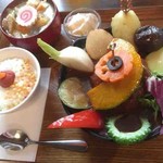 タケウチ - 煮込みハンバーグカレー膳