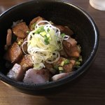 らぁ麺 紫陽花 - 炙り肉飯
