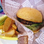 BESNUG - バーベキューバーガー（ランチ）