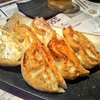 餃子と沖縄 - 料理写真: