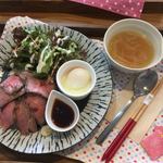 Yummy Mammy - ローストビーフ丼・900円