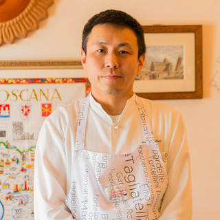 坪井卓哉氏（ツボイタクヤ）―繊細な技で作り上げる一皿