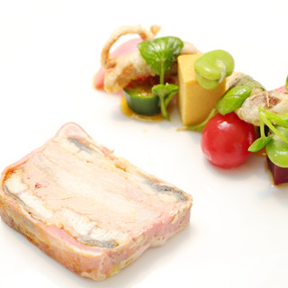 ル・マノアール・ダスティン_2