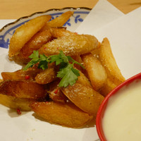 四季彩しをり - （撮影 20180614）意外に美味しかった、とろ～りモッツァレラポテトフライ。