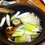 Sukiyaki Kappou Katou - 野菜を入れて。