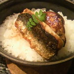 レストラン バカール - イワシとフォアグラの鉄鍋炊きあげご飯