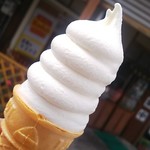 Oishidou - ソフトクリーム150円 