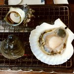 磯丸水産 - サザエ、ホンビノスガイ、ホタテガイ