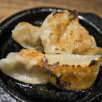 豚小家 - 2018.6 岩中豚の鉄板特製ギョーザ（480円）