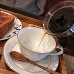 珈琲ばか - コーヒー注ぎます✨